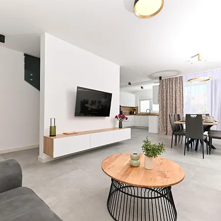 Flora Villa Kaštela